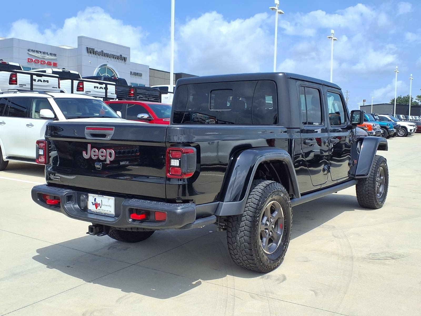 Used 2020 Jeep Gladiator Rubicon AWD/4WD image 5