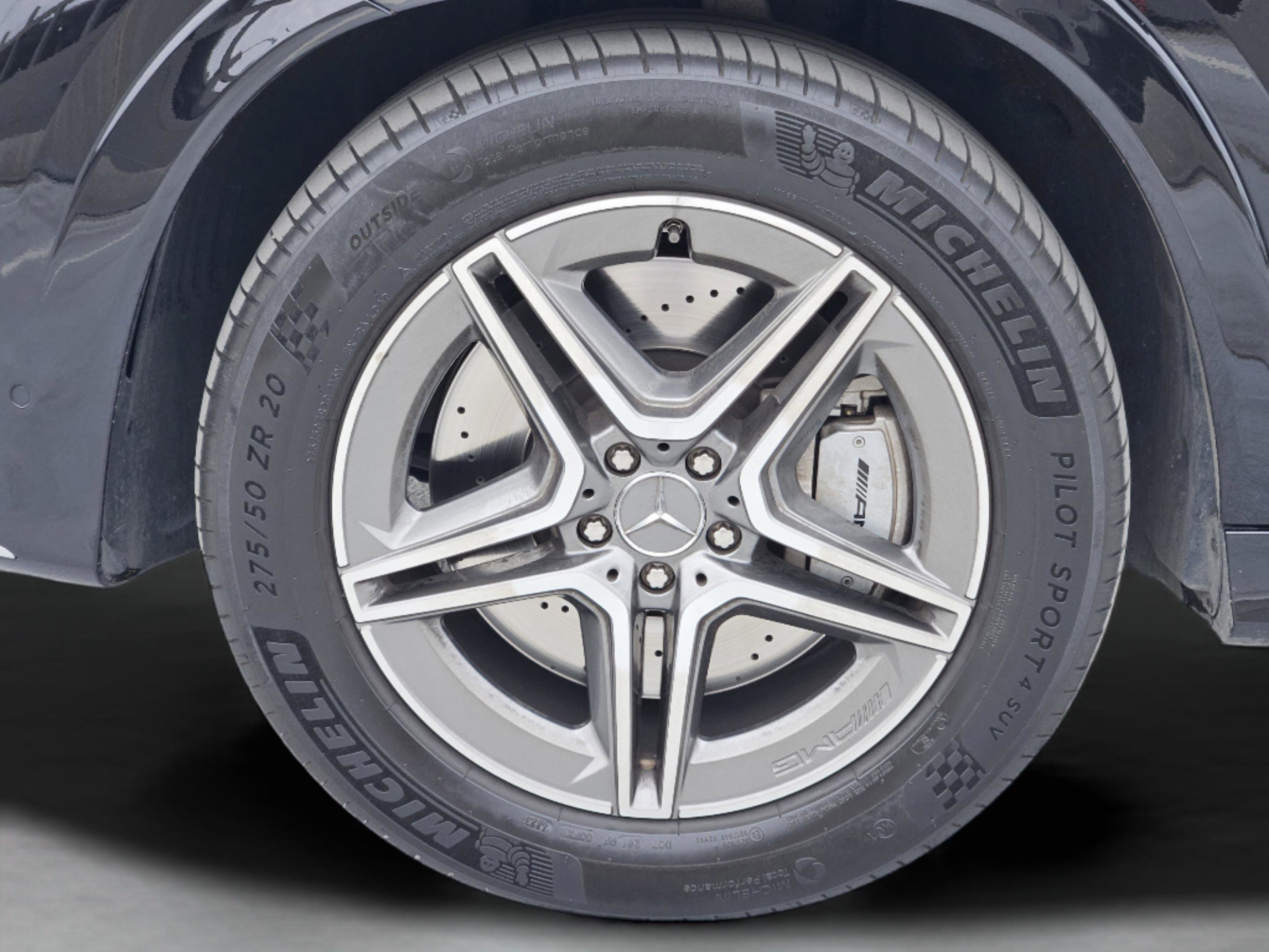 Certified 2025 Mercedes-Benz GLE 53 AMG 4MATIC image 12