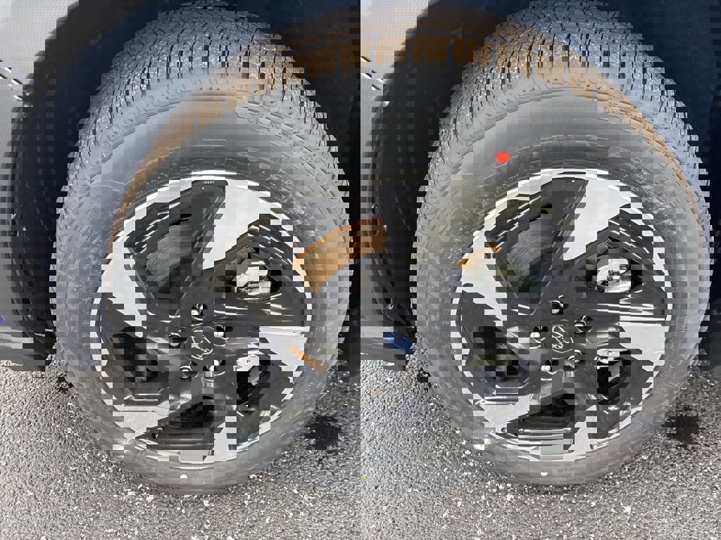 New 2026 Subaru Crosstrek 2.5i Limited image 3