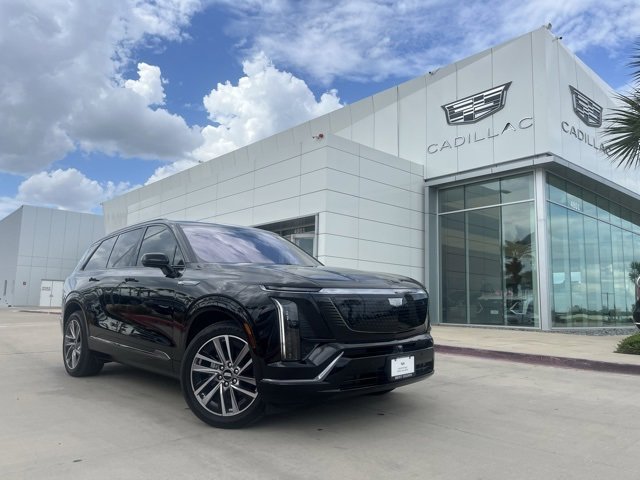 Certified 2026 Cadillac Vistiq Sport w/ LPO, Floor Liner Package video 1