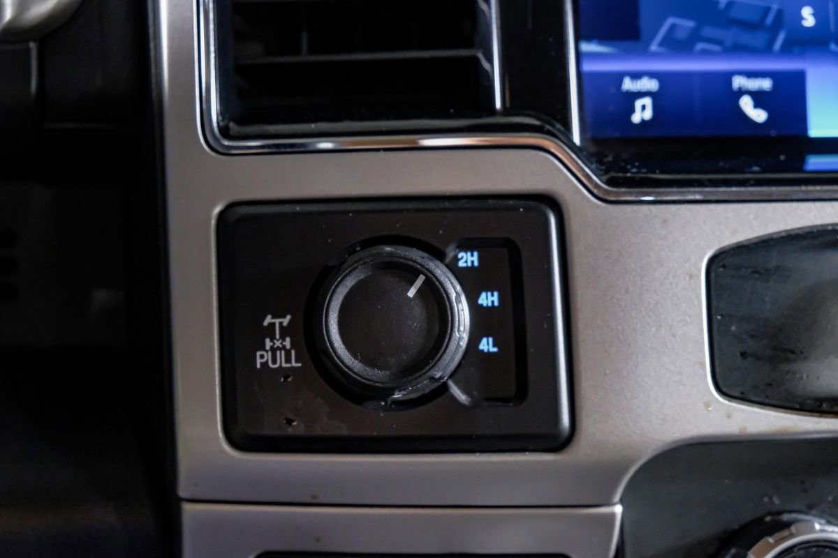 Used 2022 Ford F250 Lariat w/ Chrome Package image 24