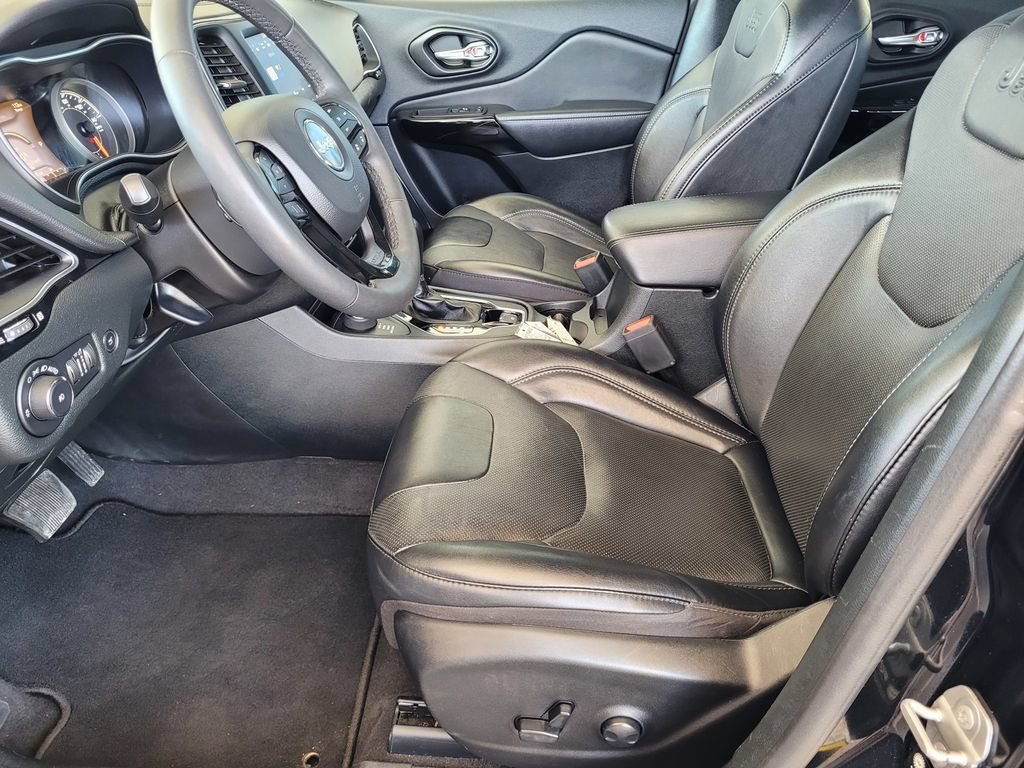 Used 2023 Jeep Cherokee Altitude Lux AWD/4WD image 9