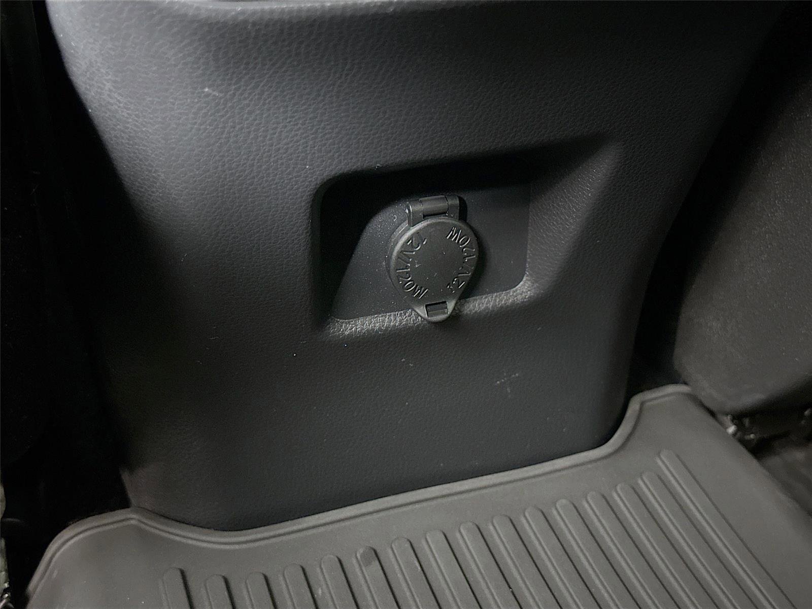 Certified 2025 Toyota RAV4 LE image 30