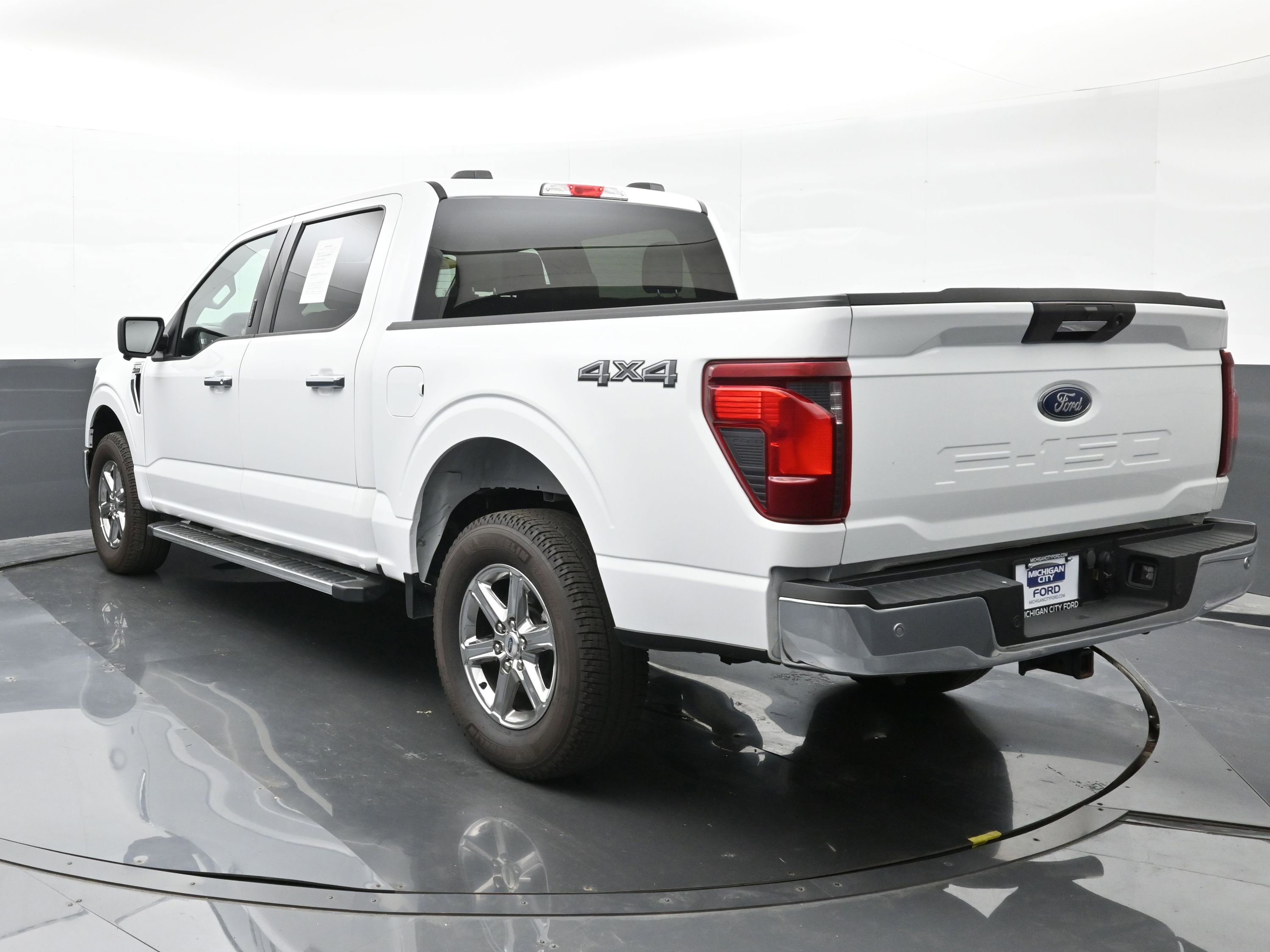 Used 2024 Ford F150 XLT image 4