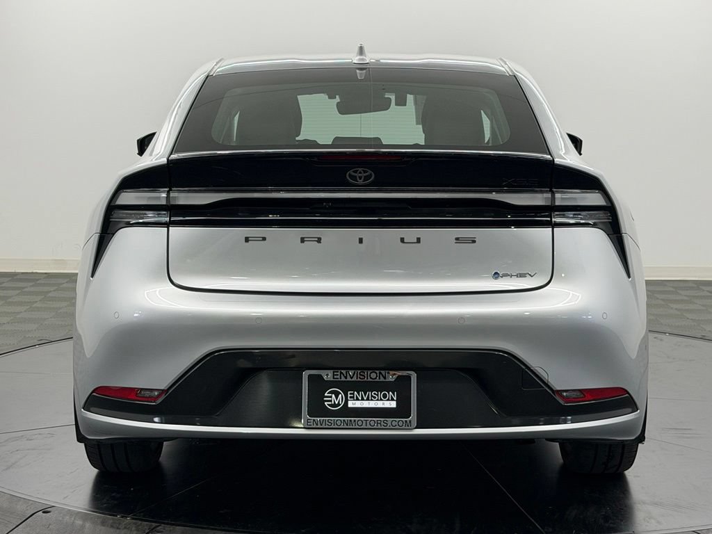Certified 2025 Toyota Prius Plug-In Hybrid FWD image 11