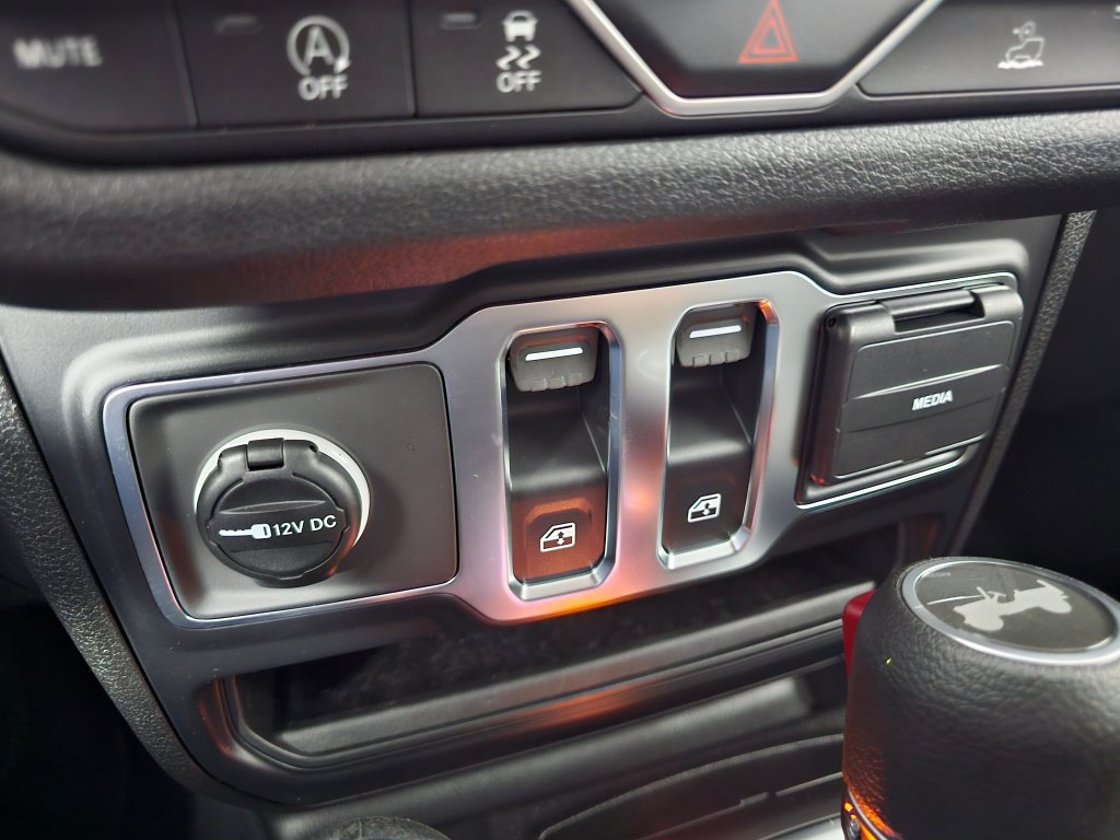 New 2026 Jeep Wrangler Sport AWD/4WD image 29