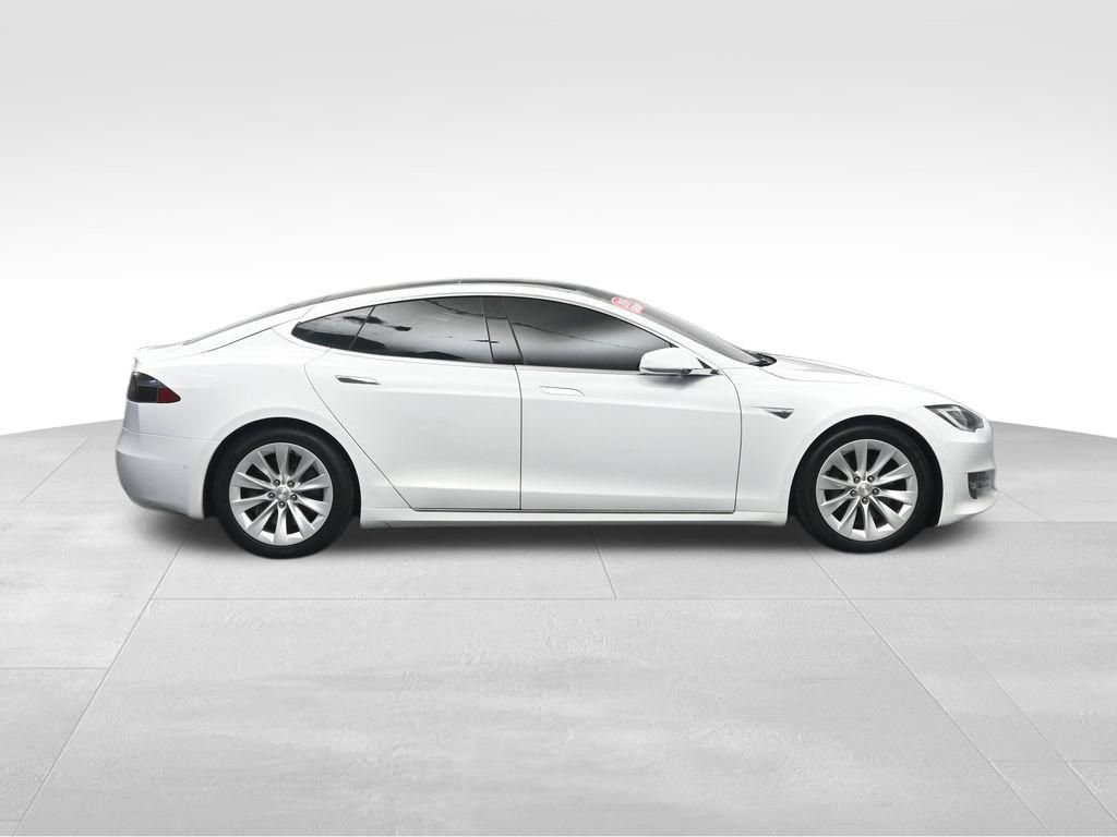 Used 2016 Tesla Model S 60D AWD/4WD image 6