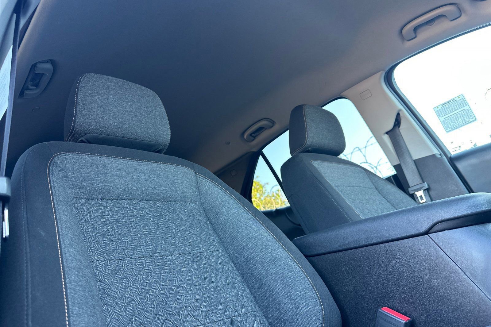 Used 2022 Chevrolet Equinox LT image 18