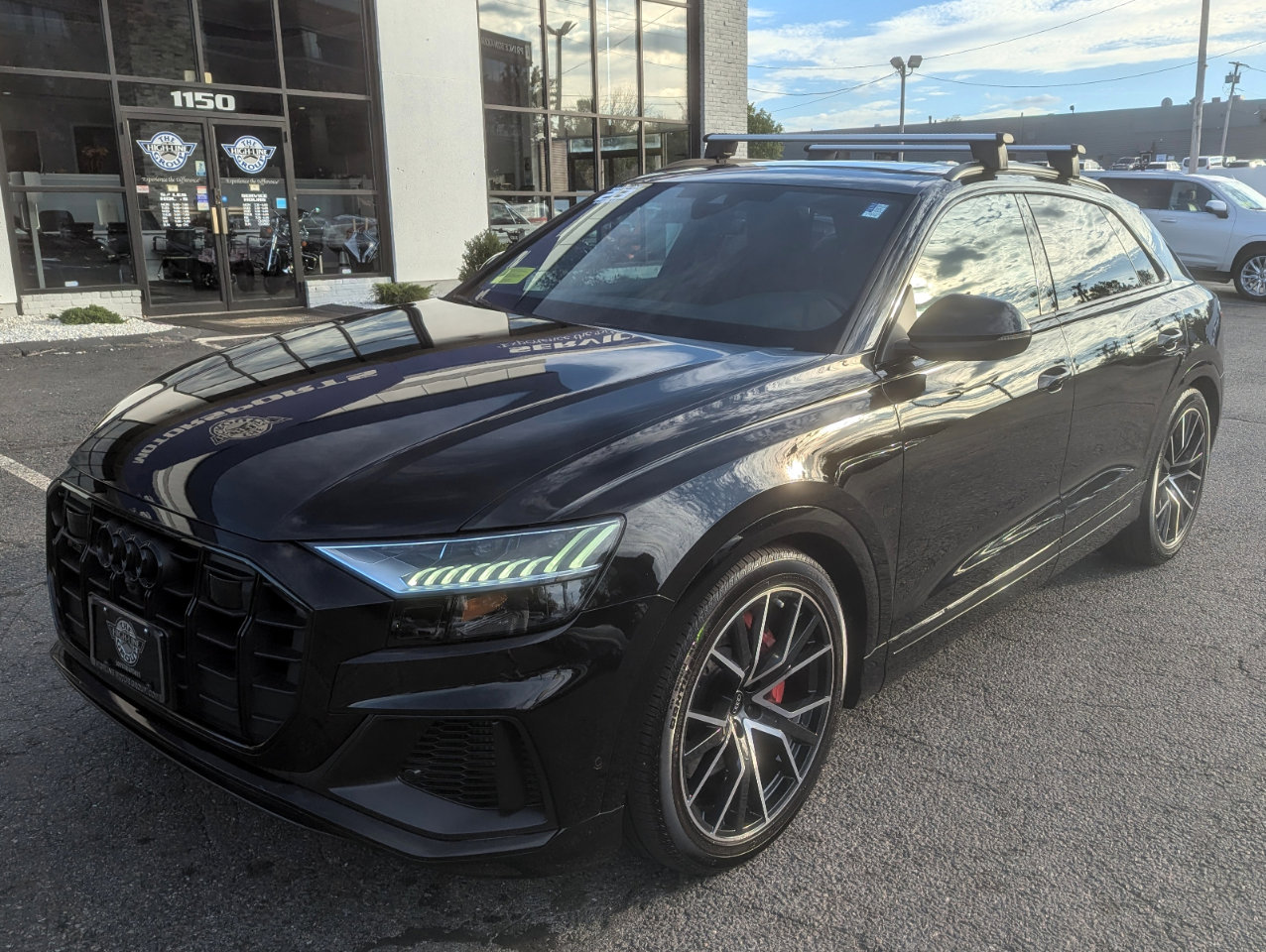 Used 2023 Audi SQ8 Premium Plus image 2