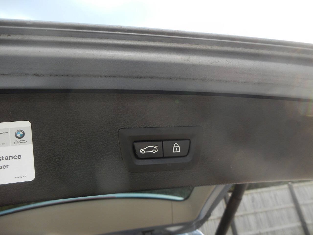 Used 2011 BMW X3 xDrive28i AWD/4WD image 44