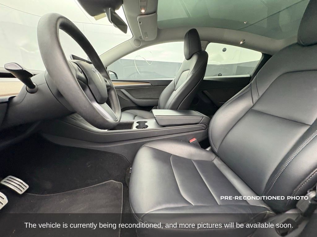 Used 2023 Tesla Model Y Performance image 11