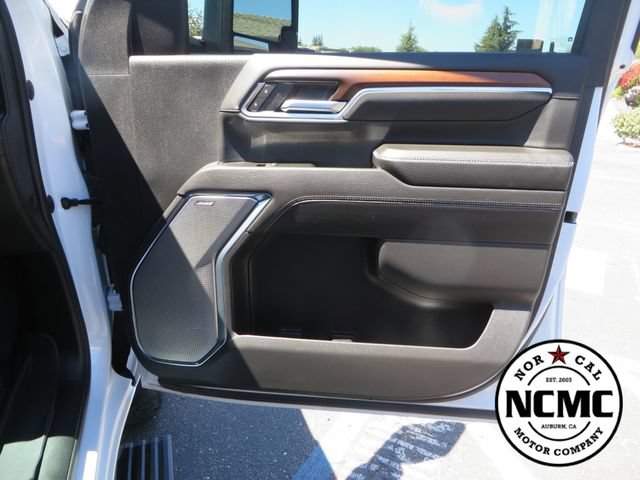 Used 2024 GMC Sierra 3500 Denali w/ Denali Reserve Package AWD/4WD image 61