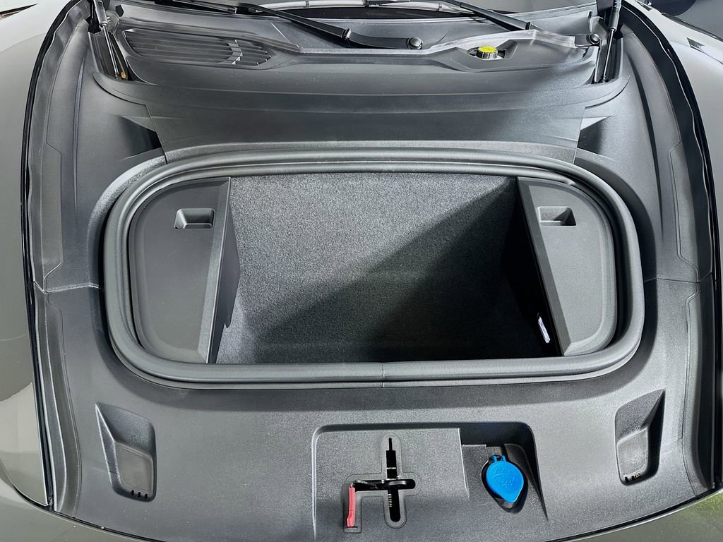 Certified 2024 Porsche Taycan Turbo S w/ Premium Package image 33