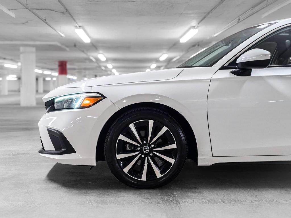 Used 2024 Honda Civic EX-L image 14