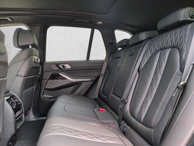 New 2026 BMW X5 xDrive50e w/ M Sport Package AWD/4WD image 16