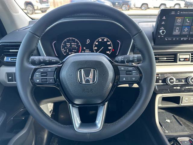 New 2025 Honda Pilot EX-L image 14