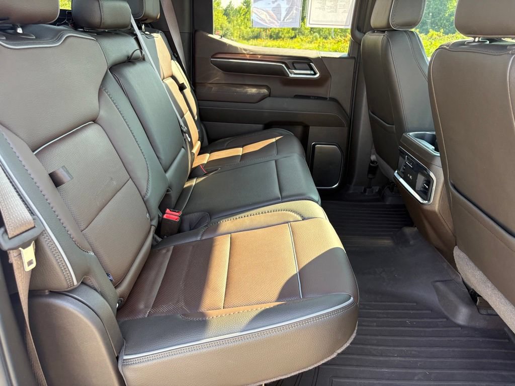 Used 2024 GMC Sierra 1500 Denali w/ Technology Package AWD/4WD image 53