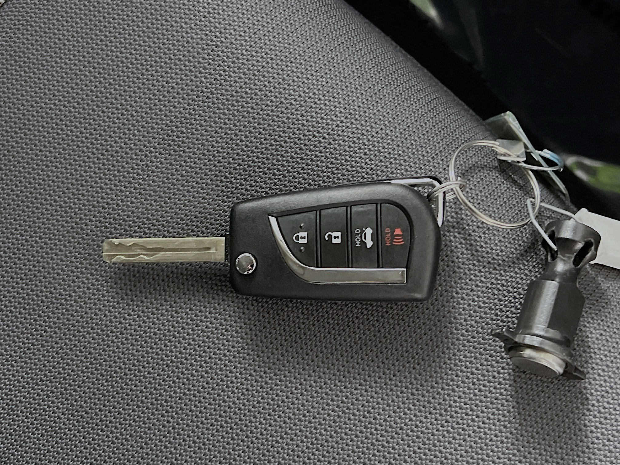 Used 2025 Toyota Corolla LE image 36