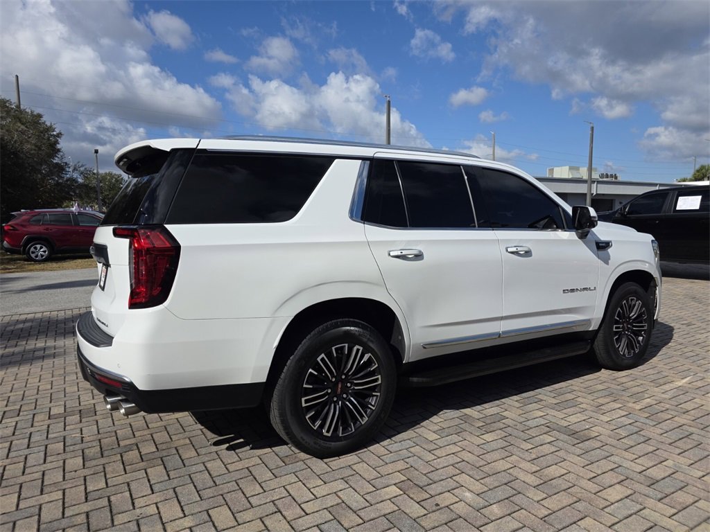 Used 2023 GMC Yukon Denali image 11