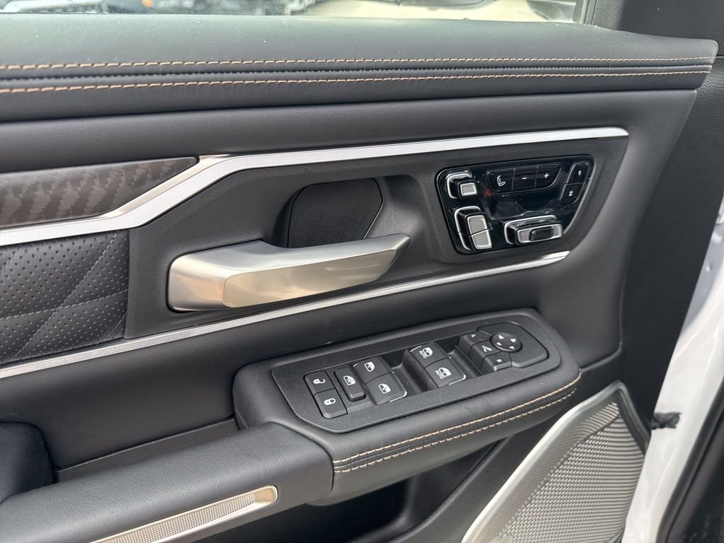 New 2026 RAM 1500 Tungsten AWD/4WD image 22
