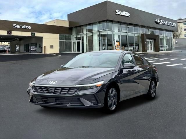 New 2026 Hyundai Elantra SEL Sport Premium FWD 360° Tour