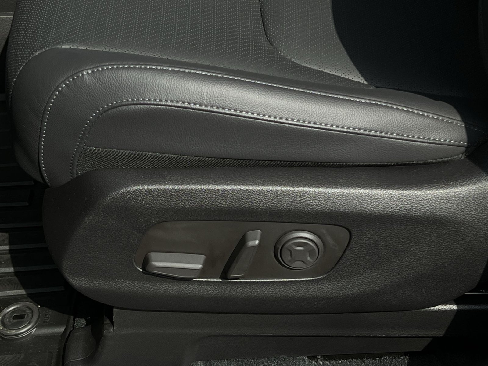 New 2026 Kia Carnival SX Prestige FWD image 19