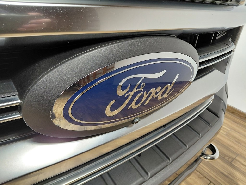 Used 2021 Ford F350 Platinum w/ Tremor Off-Road Package image 19