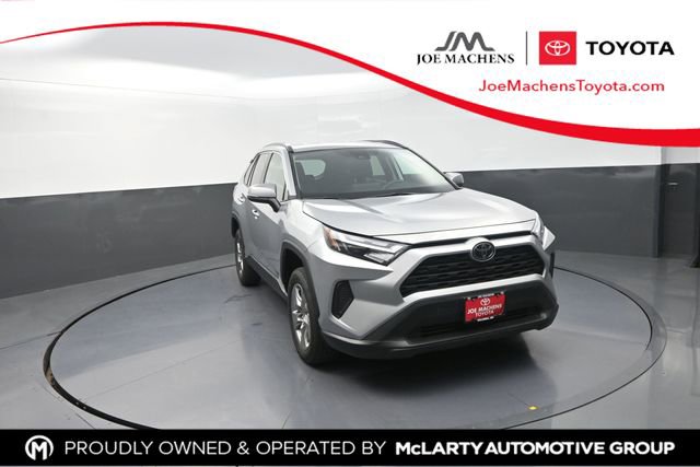 Used 2024 Toyota RAV4 XLE FWD image 1