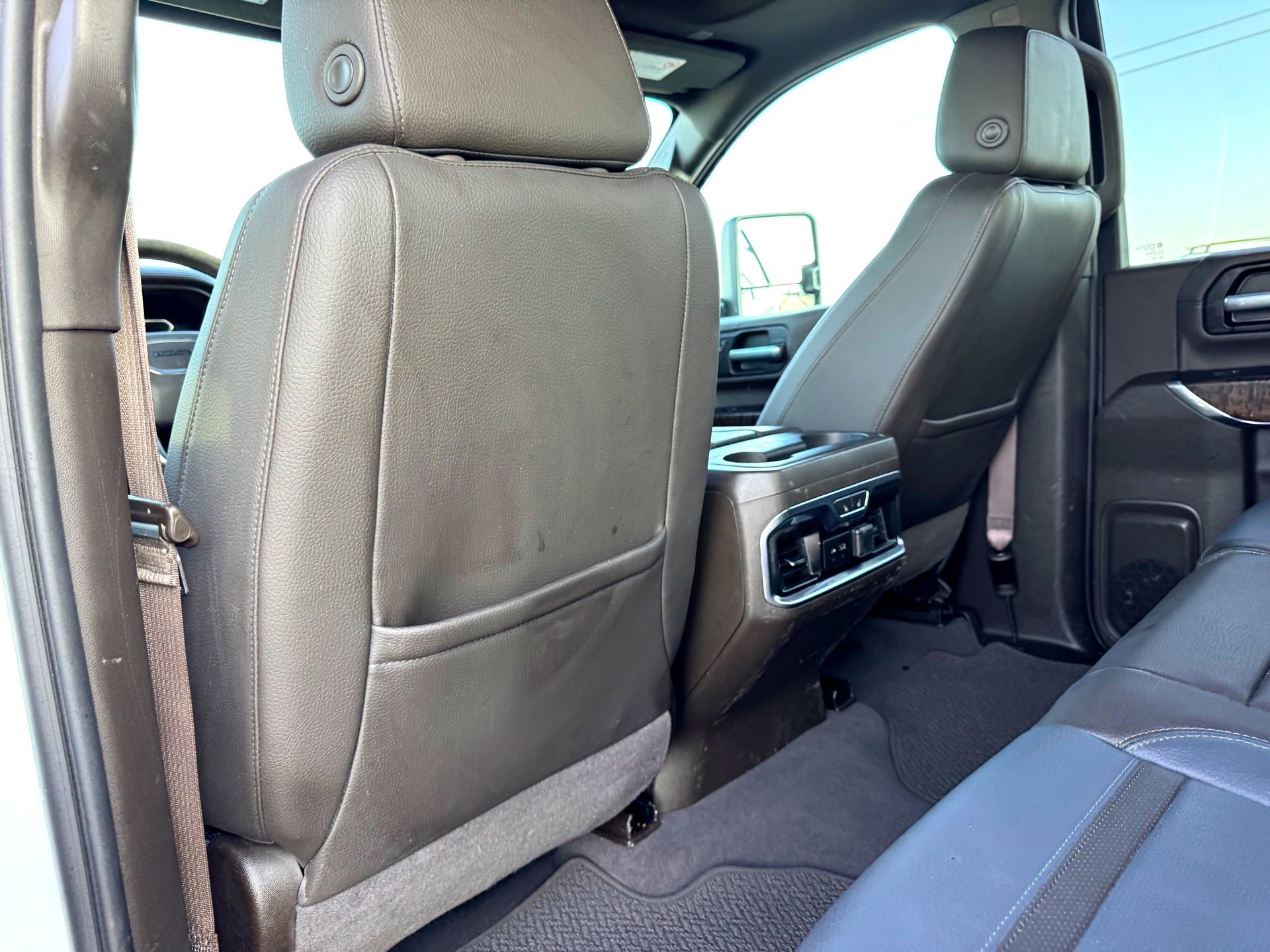 Used 2021 GMC Sierra 2500 Denali w/ Denali Ultimate Package image 21