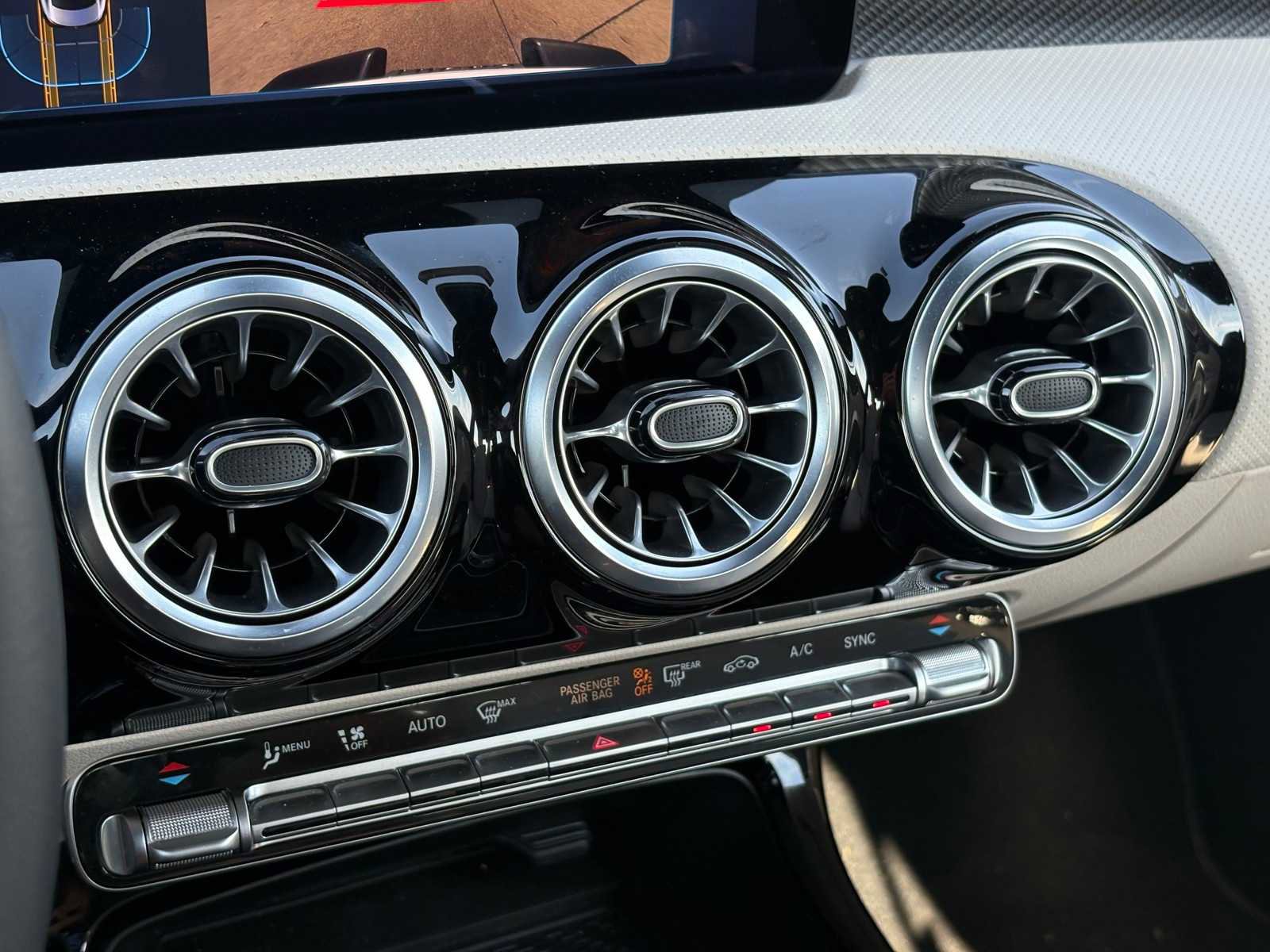 Certified 2025 Mercedes-Benz CLA 250 4MATIC image 18