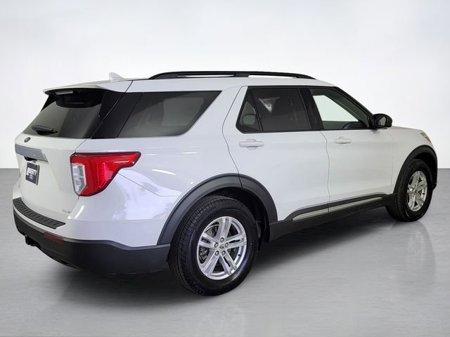 Used 2020 Ford Explorer XLT w/ Class III Trailer Tow Package AWD/4WD image 3