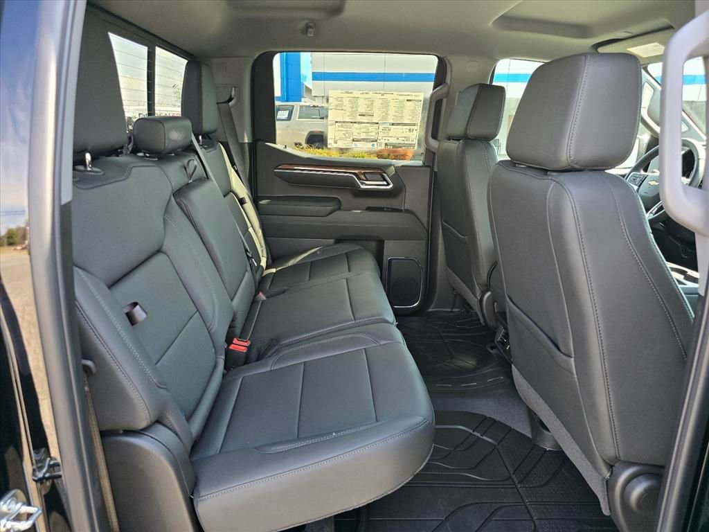 New 2026 Chevrolet Silverado 1500 LT w/ Safety Package AWD/4WD image 12