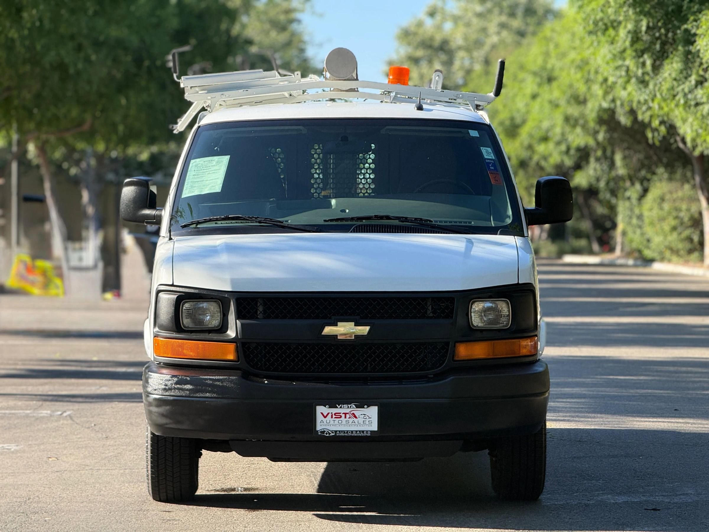 Used 2015 Chevrolet Express 2500 image 8