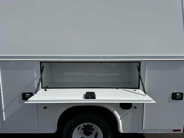 New 2026 Ford E-350 and Econoline 350 Super Duty w/ Power Equipment Group image 20