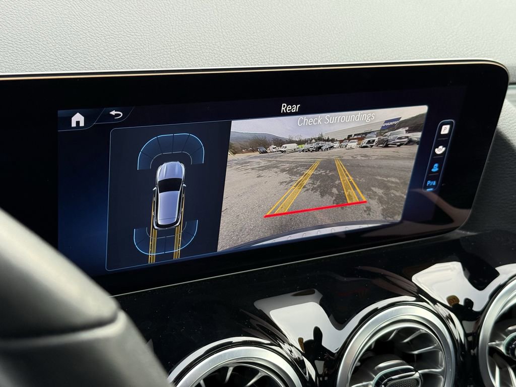 Certified 2025 Mercedes-Benz GLA 250 4MATIC image 24
