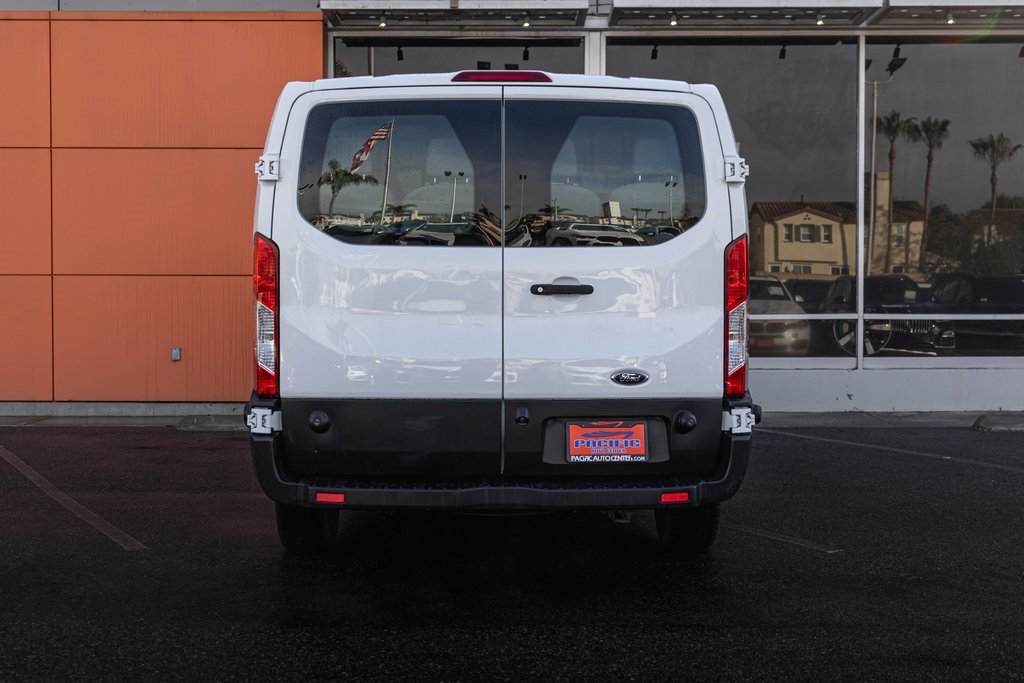 Used 2019 Ford Transit 350 XLT image 11