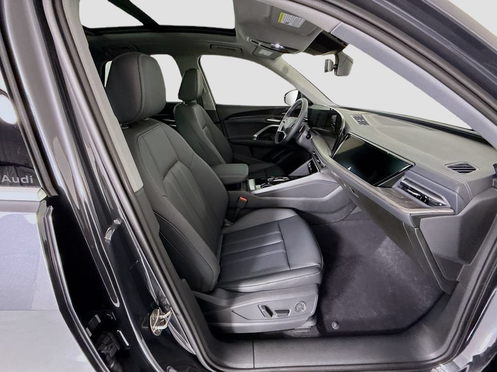 New 2026 Audi Q5 Premium Plus AWD/4WD image 22