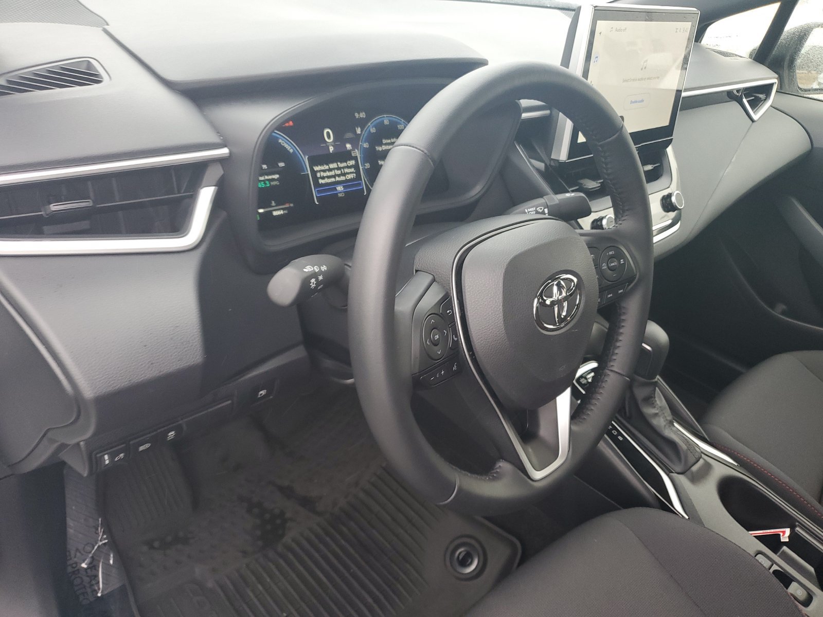 Certified 2026 Toyota Corolla SE w/ SE Premium Package FWD image 19