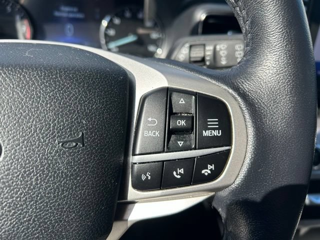 Used 2021 Ford Explorer XLT w/ Equipment Group 202A AWD/4WD image 26
