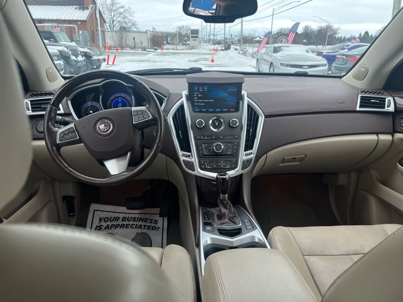 Used 2012 Cadillac SRX Luxury image 16