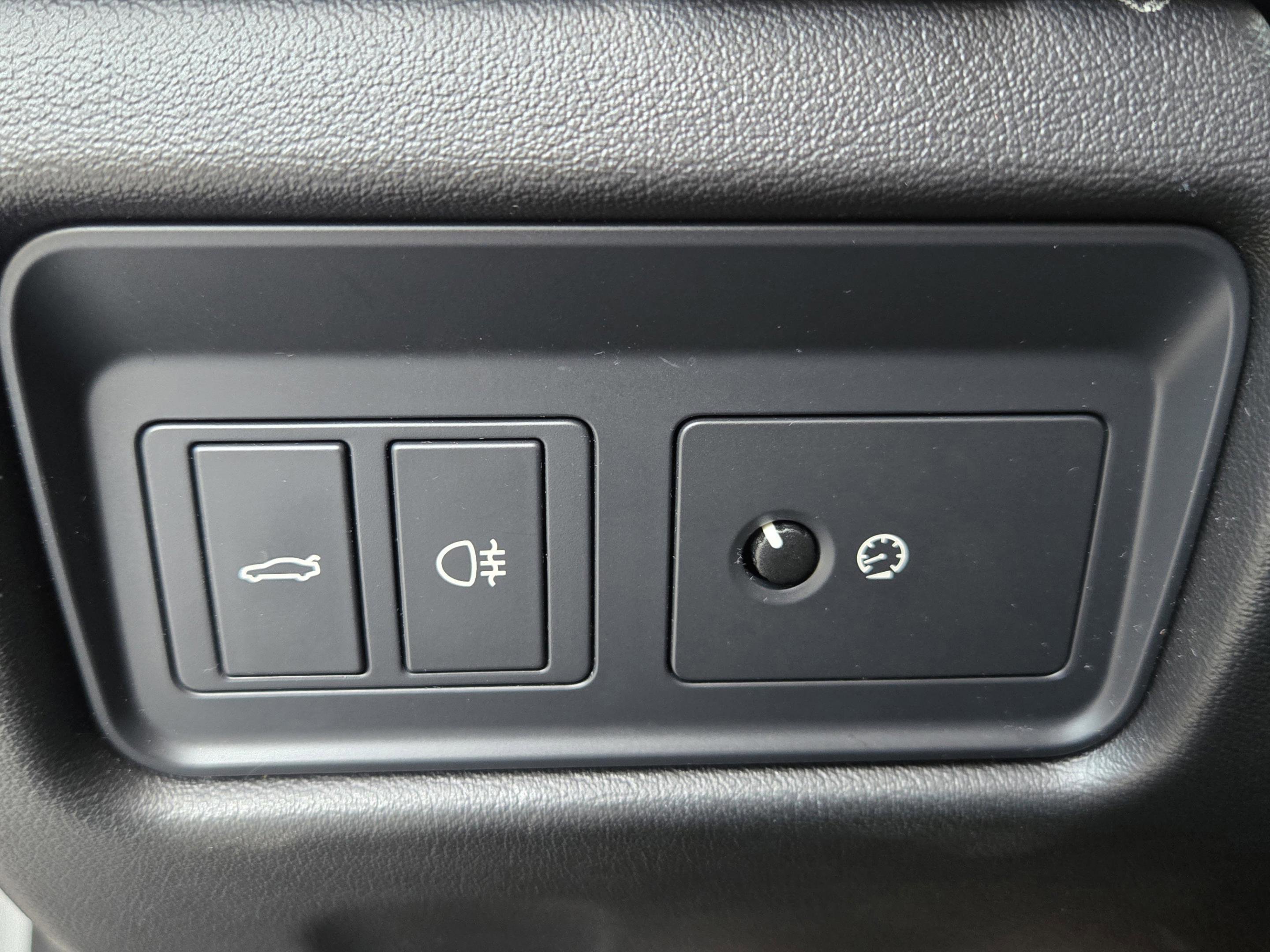 Used 2016 Jaguar F-TYPE S image 32