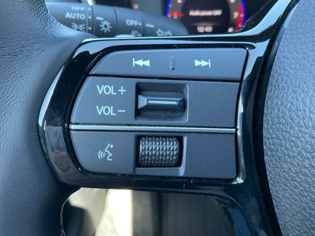 Certified 2025 Acura Integra A-Spec image 12