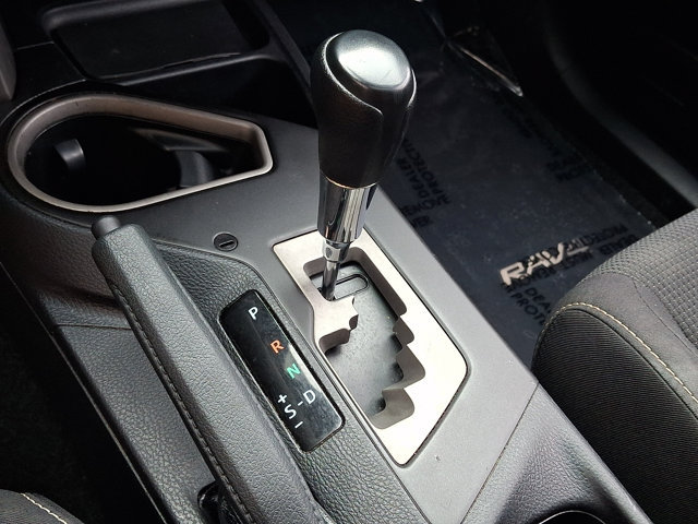Used 2018 Toyota RAV4 XLE FWD image 15