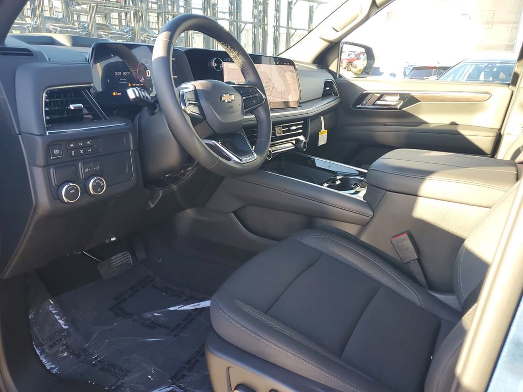 New 2026 Chevrolet Suburban LS w/ LPO, Dark Essentials Package image 17