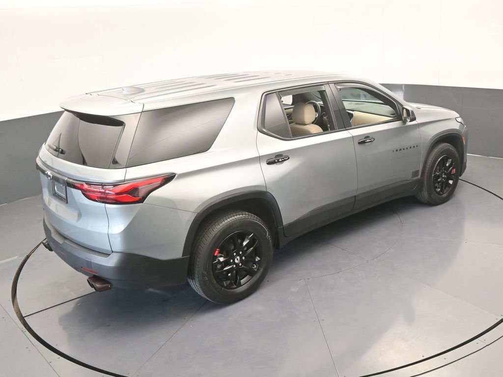 Used 2023 Chevrolet Traverse LS image 49