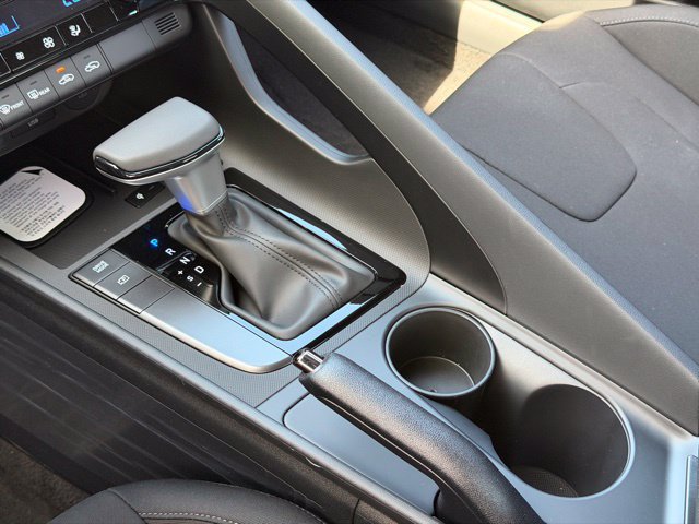 New 2026 Hyundai Elantra Sport FWD image 27