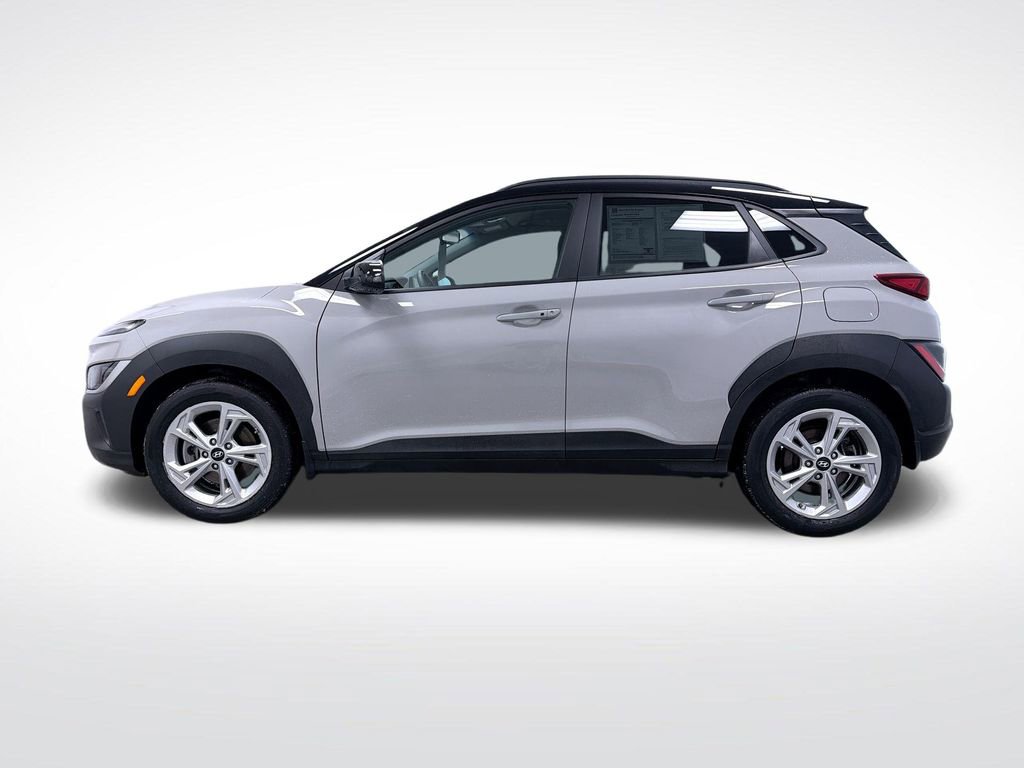 Used 2023 Hyundai Kona SEL image 2