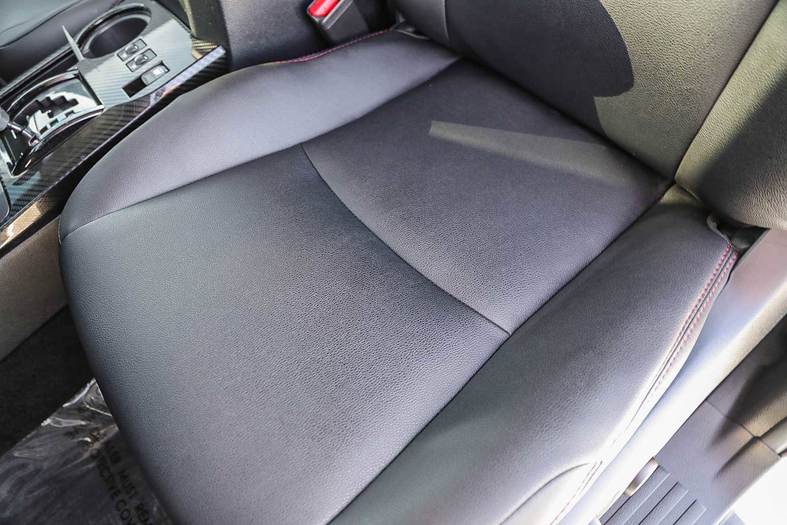 Certified 2024 Toyota 4Runner TRD Off-Road Premium image 25