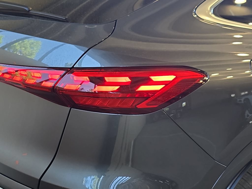New 2026 Audi SQ5 Premium Plus AWD/4WD image 35