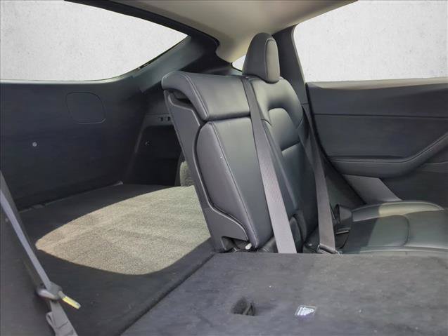 Used 2021 Tesla Model Y Long Range AWD/4WD image 23